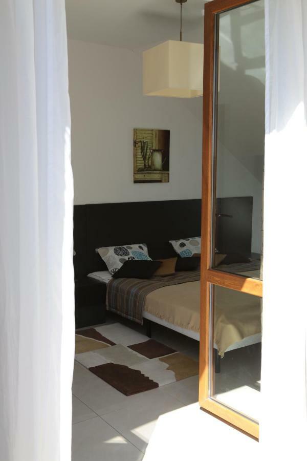 Apartament Ams A12 Apartment Rewal Ngoại thất bức ảnh