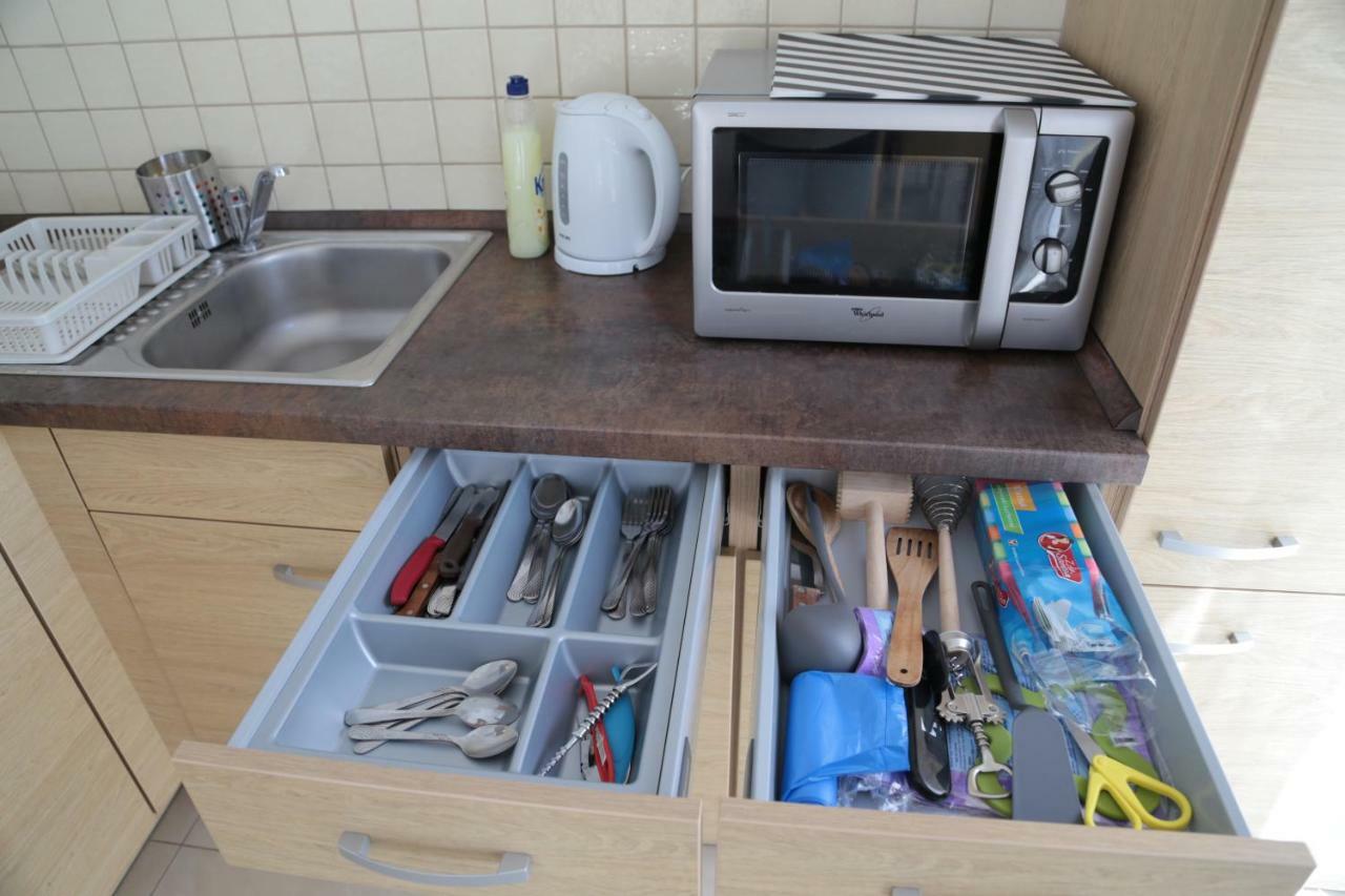 Apartament Ams A12 Apartment Rewal Ngoại thất bức ảnh